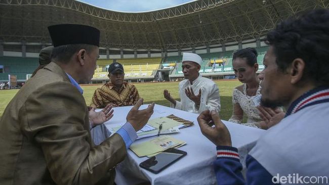 Gak Perlu ke KUA! Ini Link & Cara Daftar Nikah Online Lewat Simkah