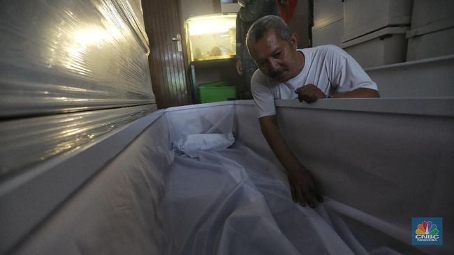 Warga Jakarta Ogah Gotong Mayat Pejabat Ini, Dulu Sering Buat Sengsara